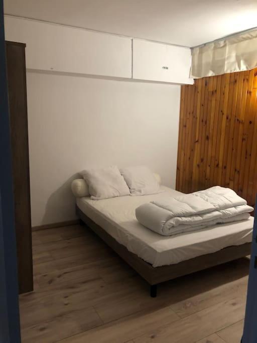 Appartement Avec Vue Sur Le Lac De Matemale Les Angles  Exterior foto